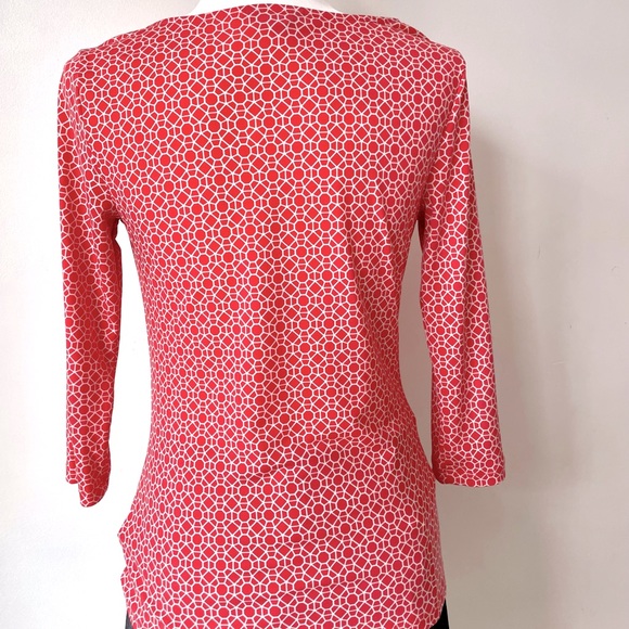 Vibrant pink shirt - Picture 4 of 6